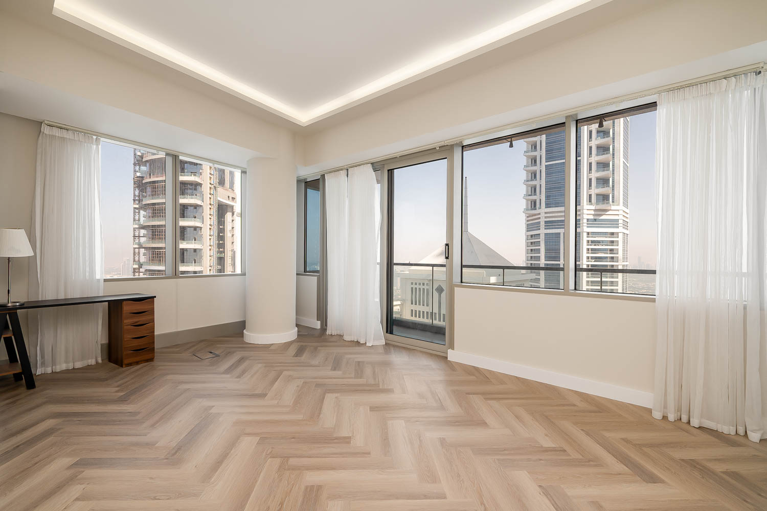 2 Bedrooms Apartment in Ocean Heights