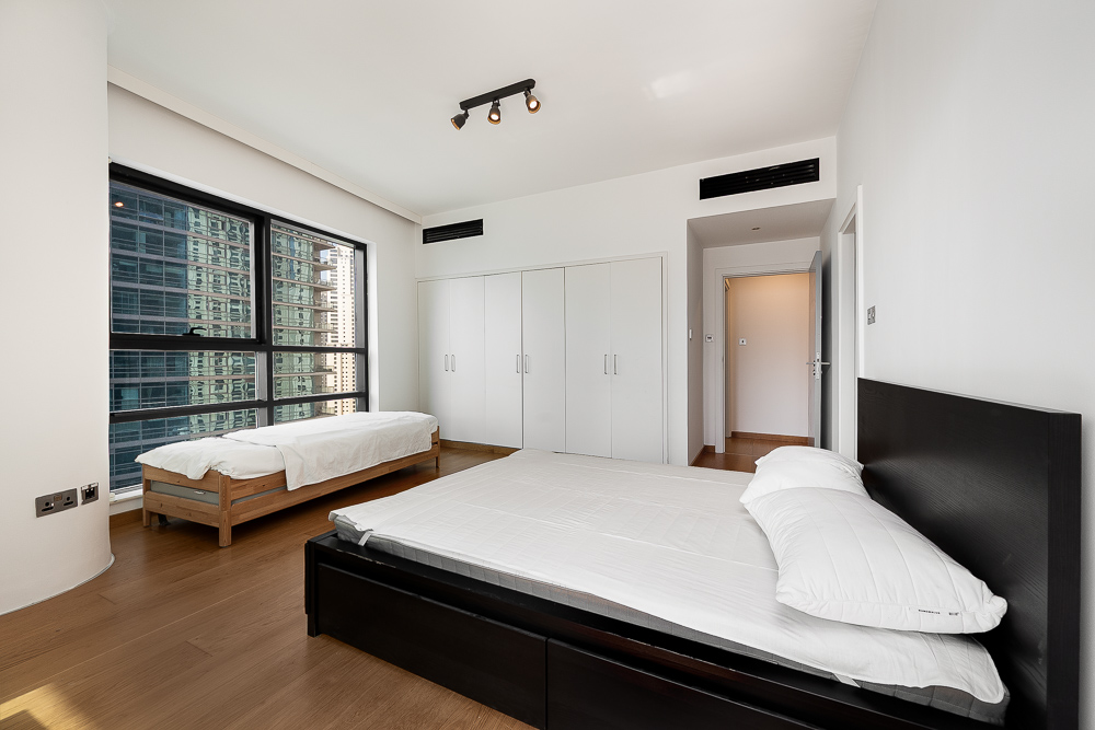 2 Bedrooms Apartment in Marina Quays West