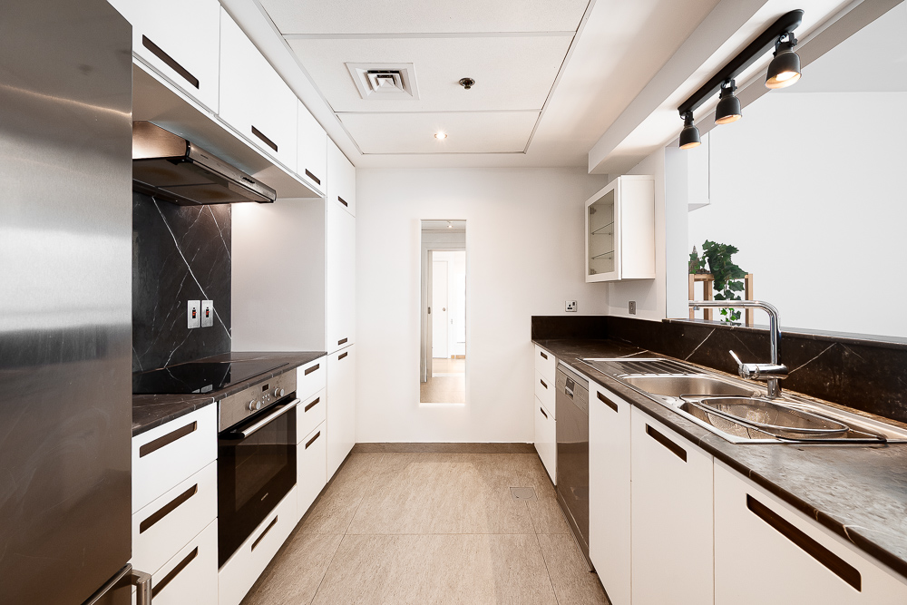 2 Bedrooms Apartment in Marina Quays West