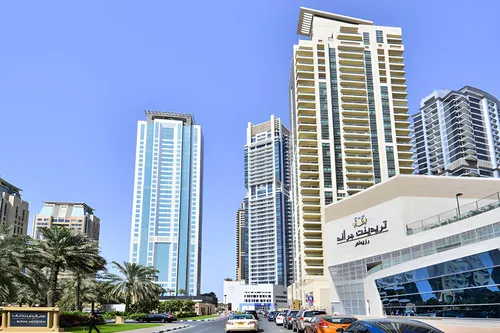 2 Bedrooms Apartment in Botanica Tower