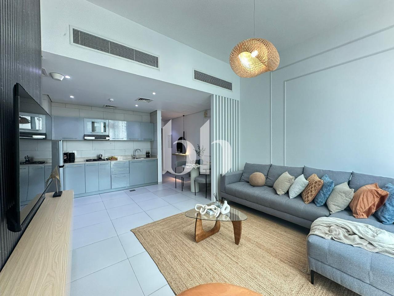 Upgraded | All Bills Included | 6 Cheques