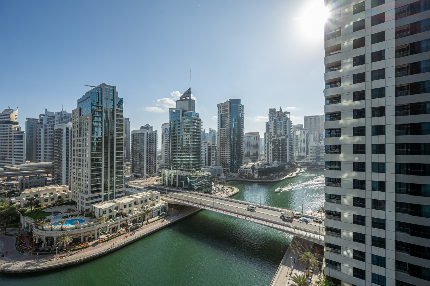 2 Bedrooms Apartment in No.9