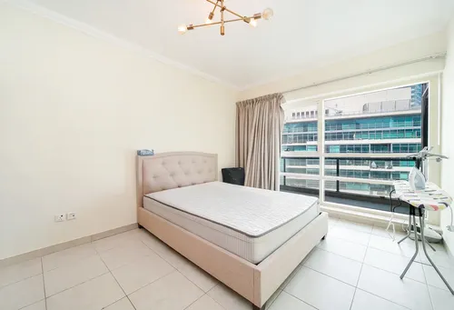 2 Bedrooms Apartment in Marina Quays East