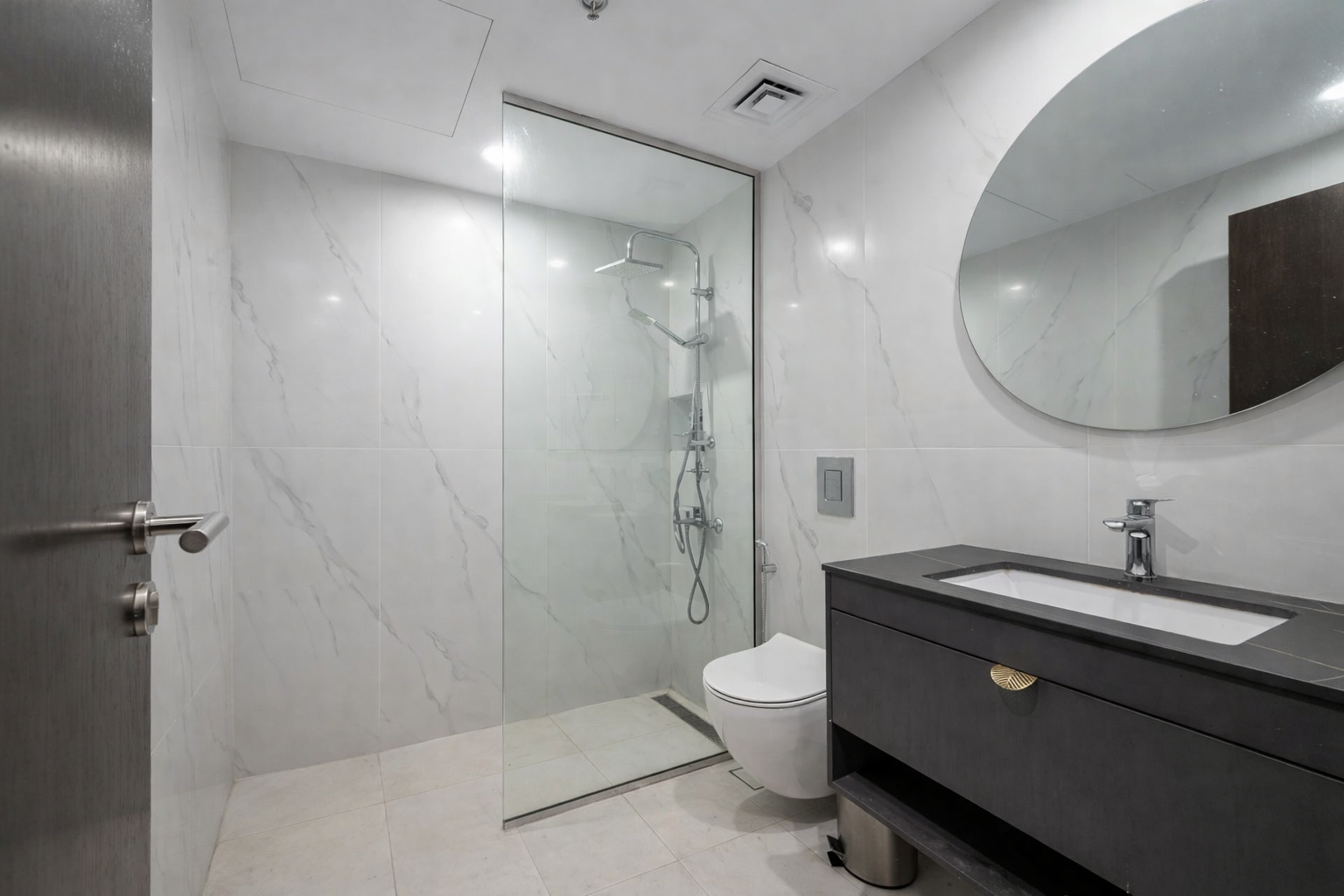 1 Bedroom Apartment in Marina Quays West