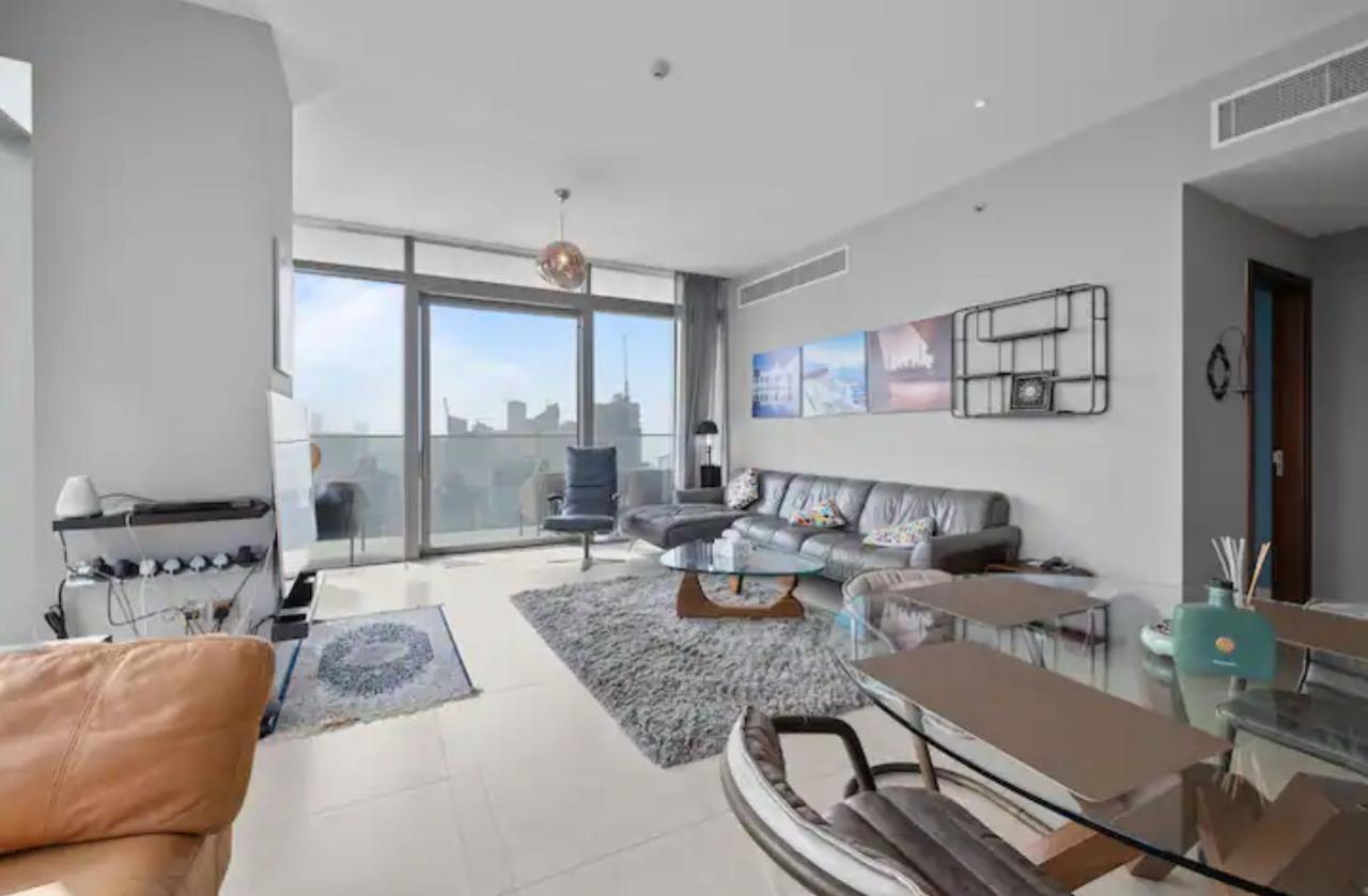 3 Bedrooms Apartment in Marina Gate 1