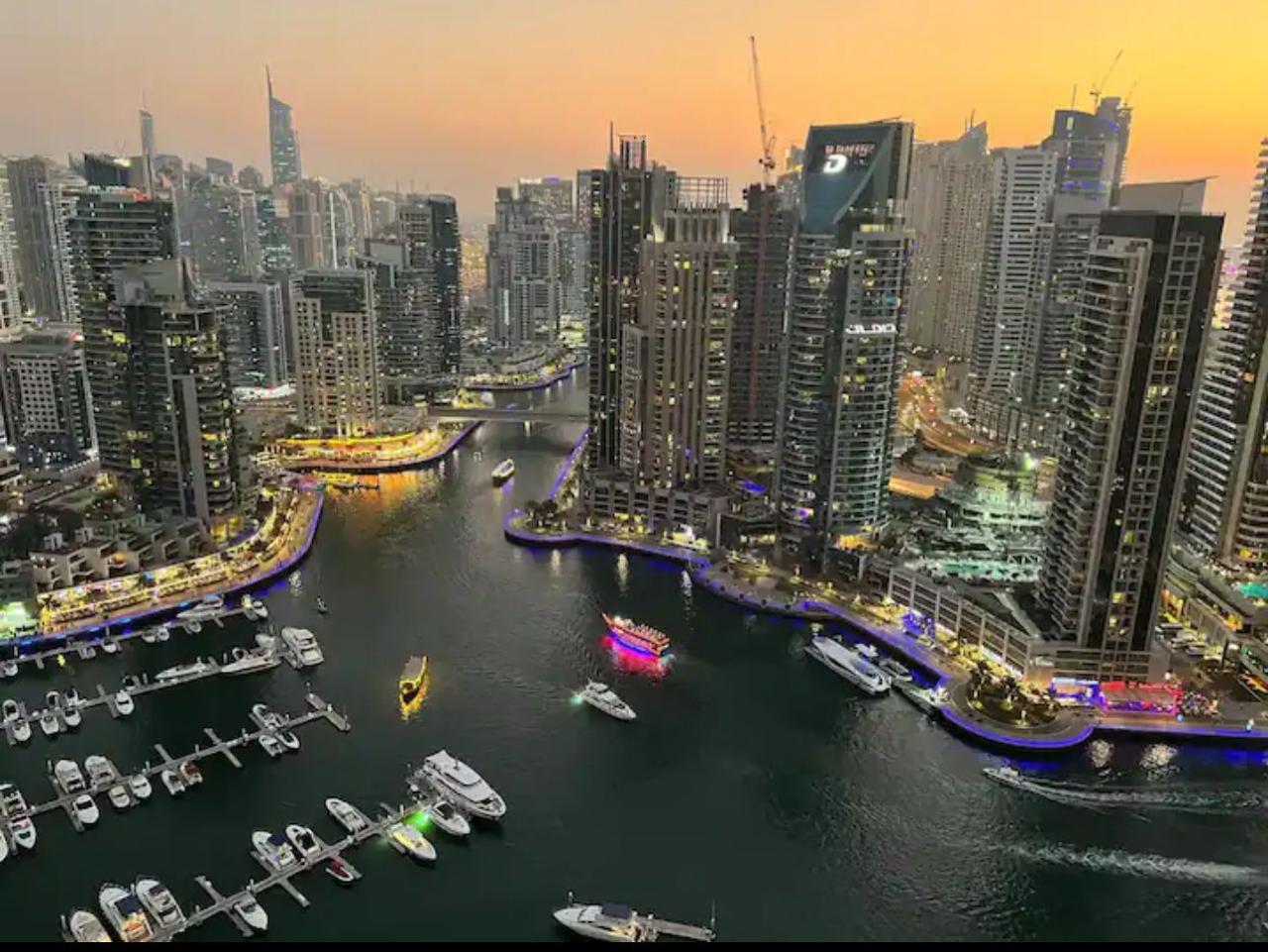 3 Bedrooms Apartment in Marina Gate 1