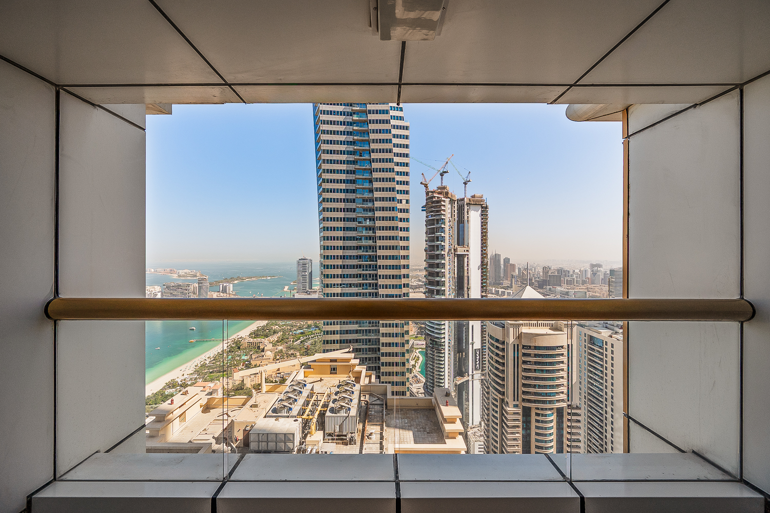 2 Bedrooms Apartment in Elite Residence