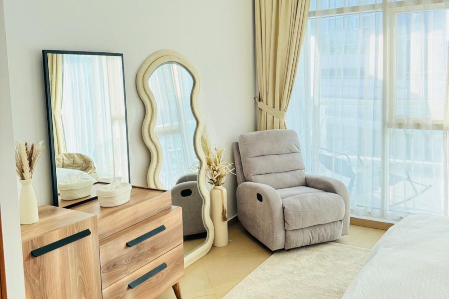 1 Bedroom Apartment in Dorra Bay