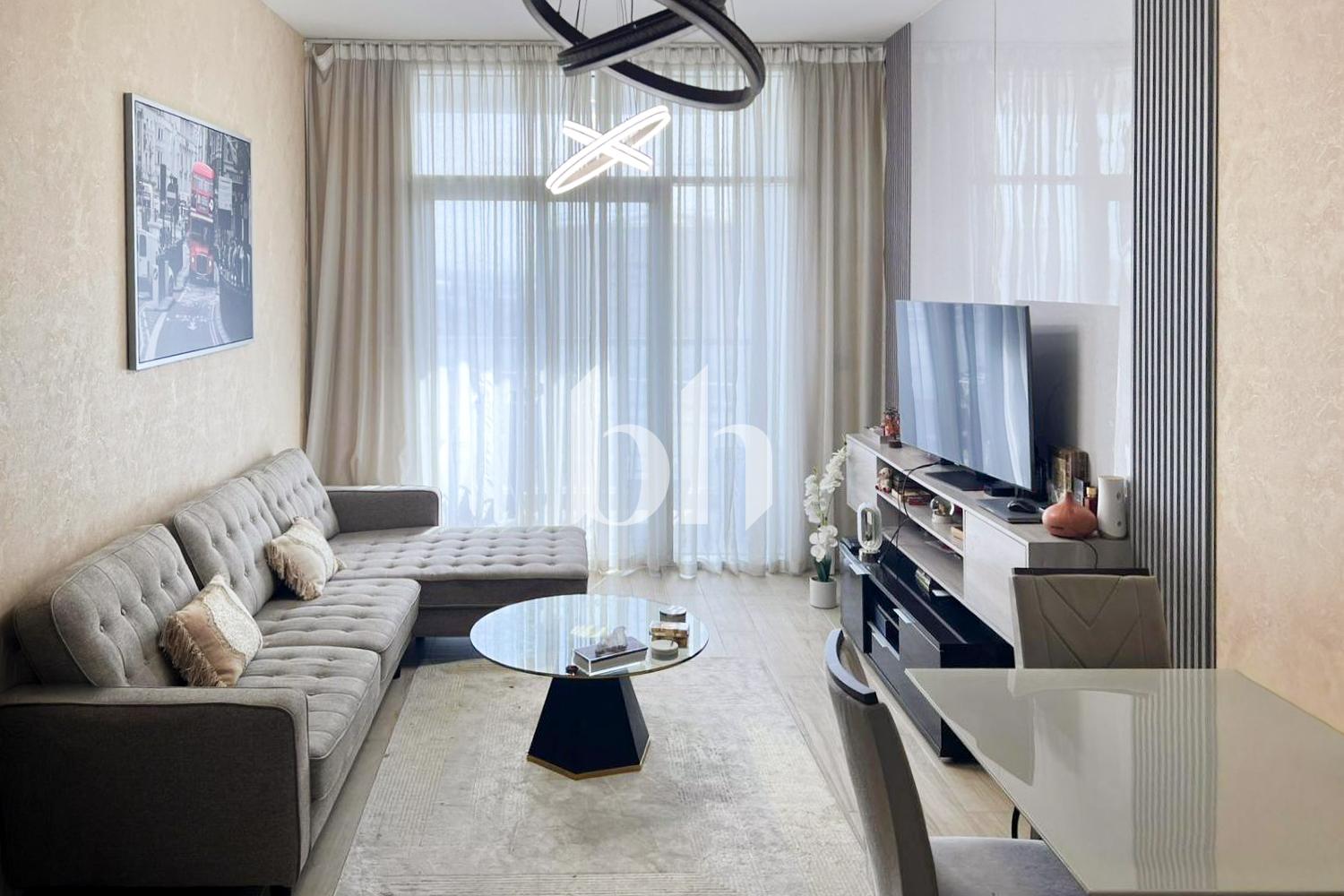 Modern | Excellent Amenities | Vacant