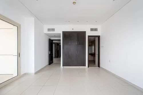 2 Bedrooms Apartment in The Royal Oceanic