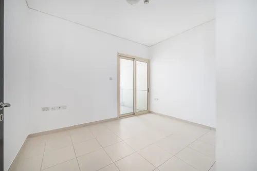 2 Bedrooms Apartment in The Royal Oceanic