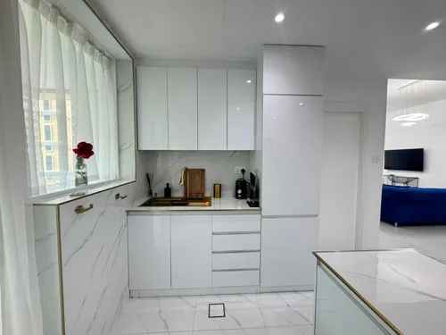 2 Bedrooms Apartment in Sulafa Tower