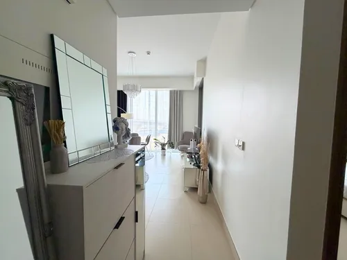 1 Bedroom Apartment in 5242 Tower 1
