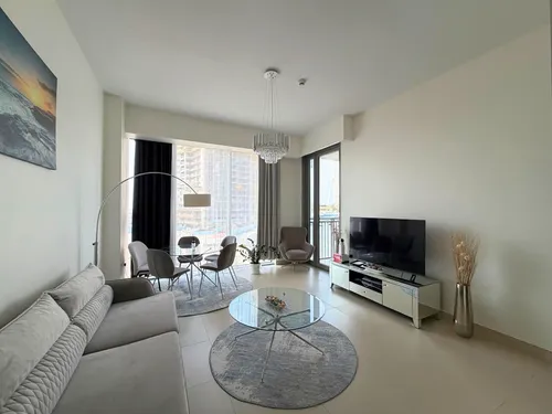 1 Bedroom Apartment in 5242 Tower 1