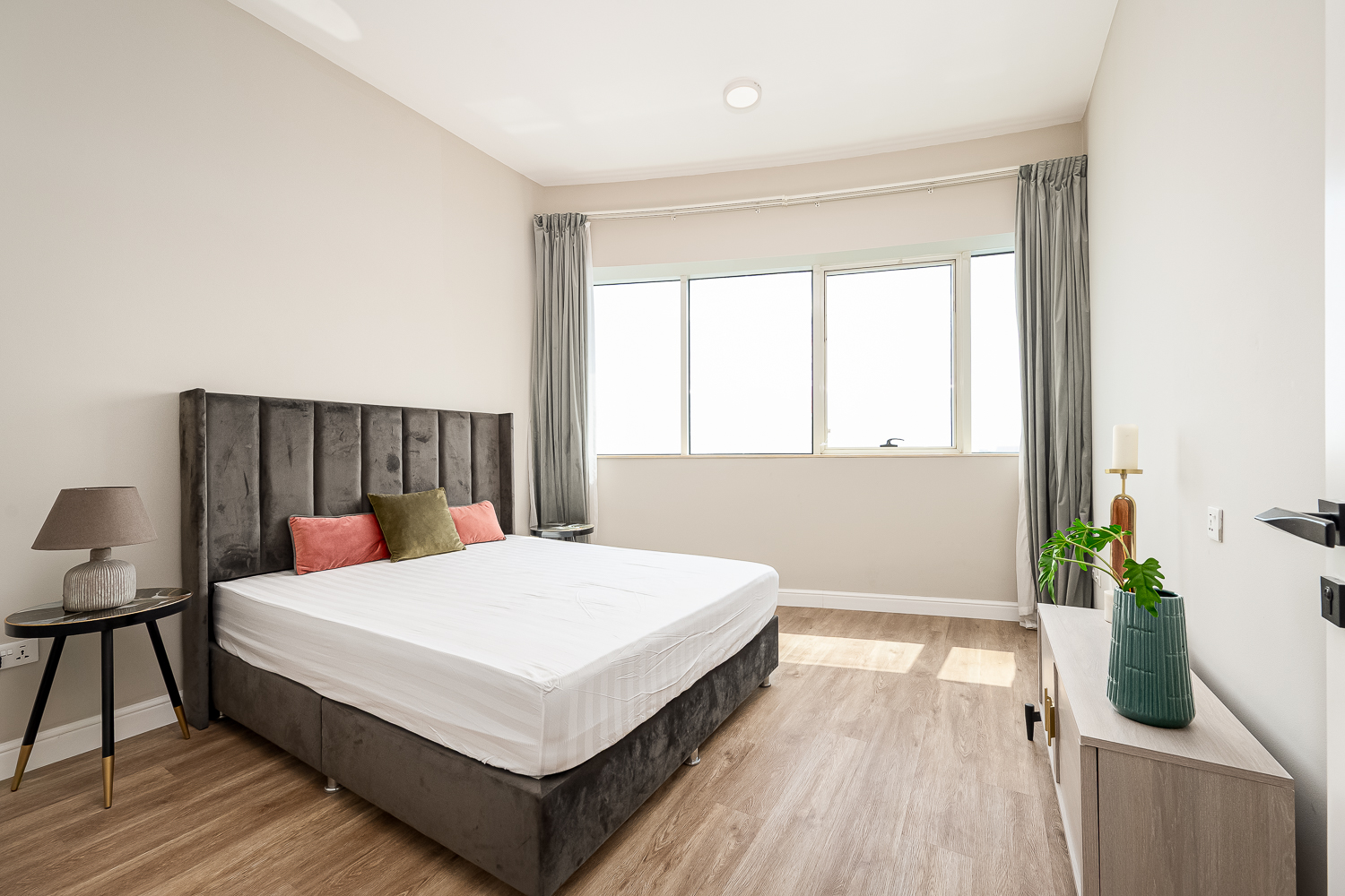 4 Bedrooms Apartment in Horizon Tower