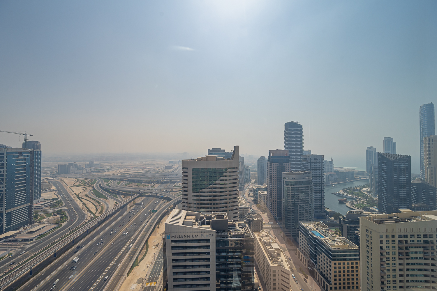 4 Bedrooms Apartment in Horizon Tower