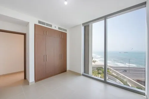 2 Bedrooms Apartment in 5242 Tower 1
