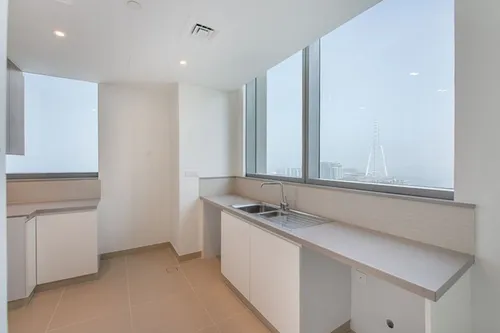 2 Bedrooms Apartment in 5242 Tower 1