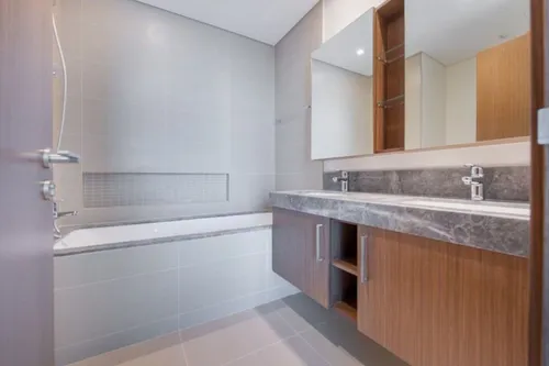 2 Bedrooms Apartment in 5242 Tower 1