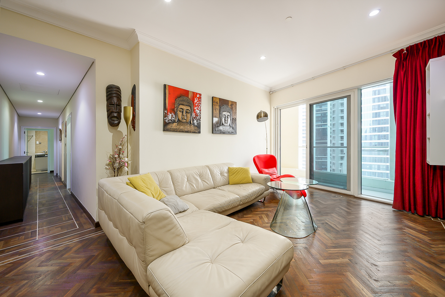 3 Bedrooms Apartment in Marina Heights