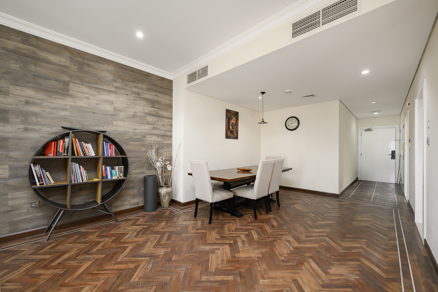 3 Bedrooms Apartment in Marina Heights