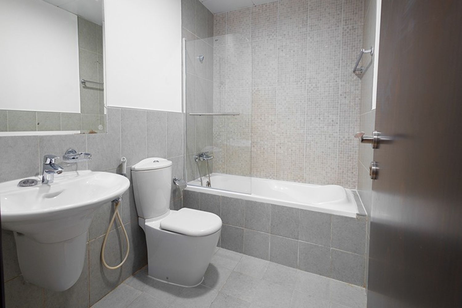 1 Bedroom Apartment in MAG 218