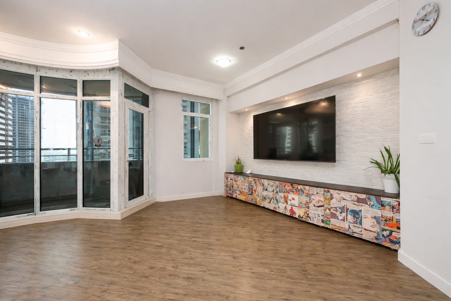 2 Bedrooms Apartment in Marina Crown