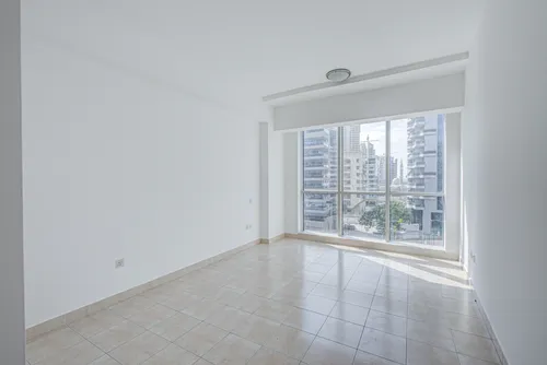 1 Bedroom Apartment in The Waves Tower B
