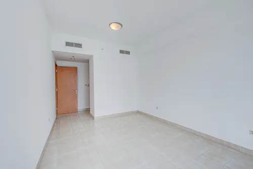 1 Bedroom Apartment in The Waves Tower B