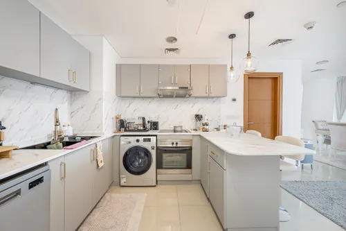 2 Bedrooms Apartment in Ocean Heights