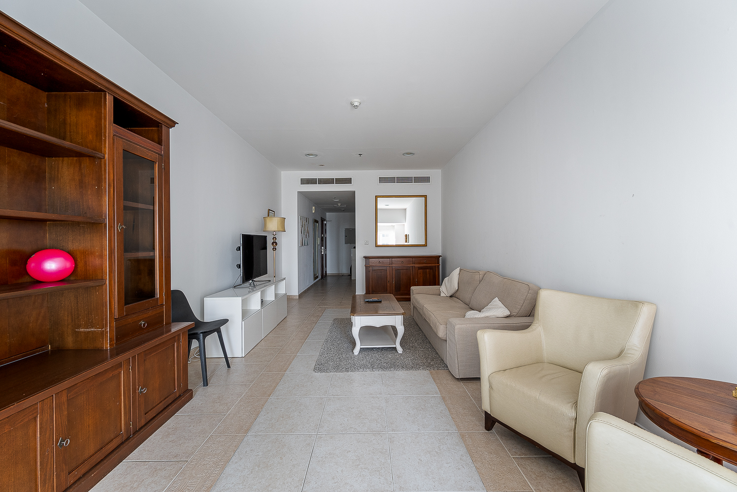 2 Bedrooms Apartment in Elite Residence