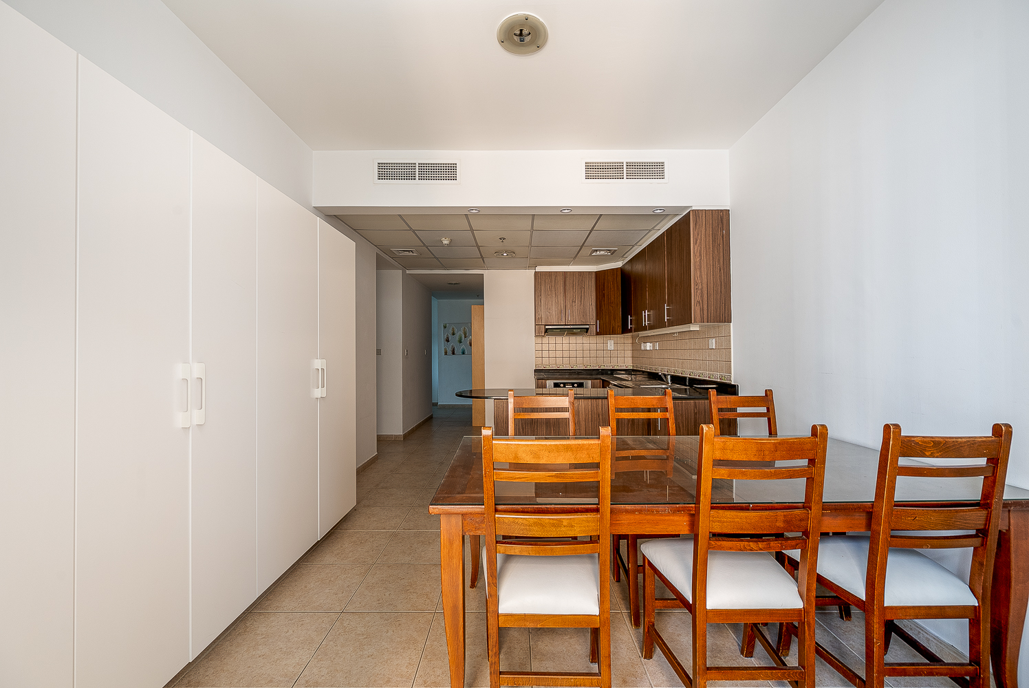 2 Bedrooms Apartment in Elite Residence