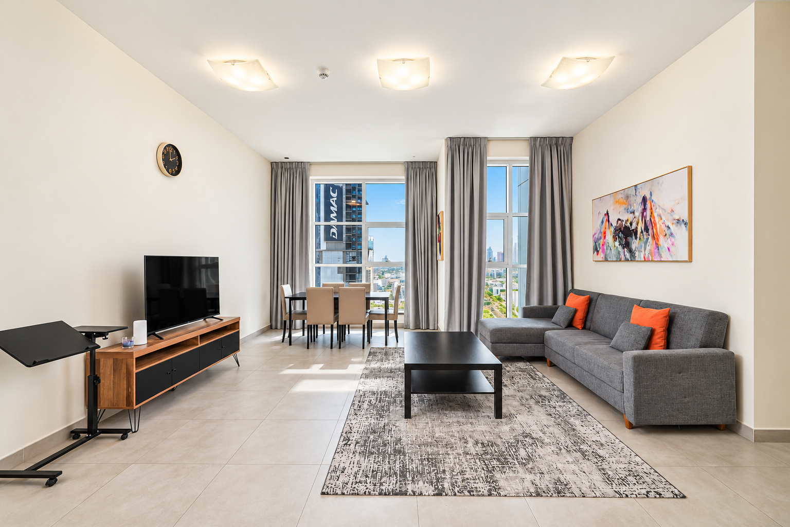 2 Bedroom Apartment in Marina Arcade Tower
