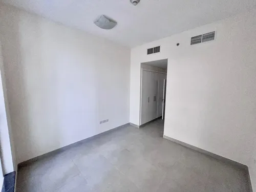 1 Bedroom Apartment in Marina Arcade Tower