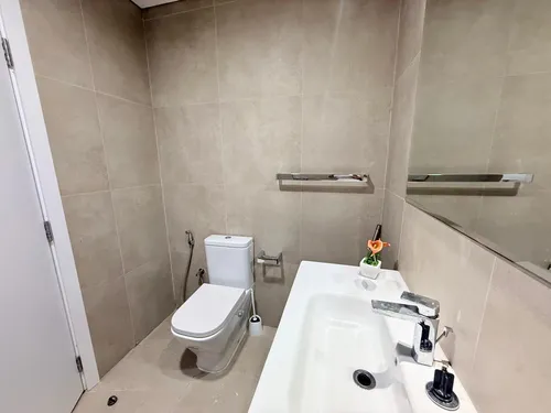 2 Bedrooms Apartment in Marina Arcade Tower