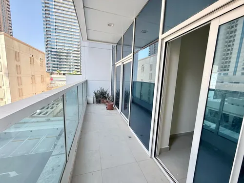 2 Bedrooms Apartment in Marina Arcade Tower