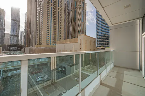 2 Bedrooms Apartment in Marina Arcade Tower