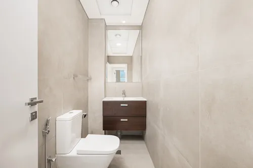 2 Bedrooms Apartment in Marina Arcade Tower