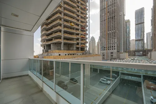 2 Bedrooms Apartment in Marina Arcade Tower