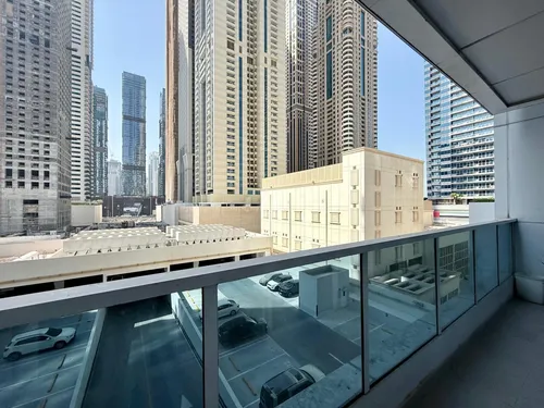 2 Bedrooms Apartment in Marina Arcade Tower