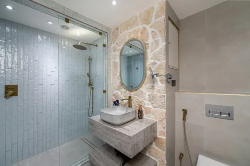 2 Bedrooms Apartment in Bahar 1