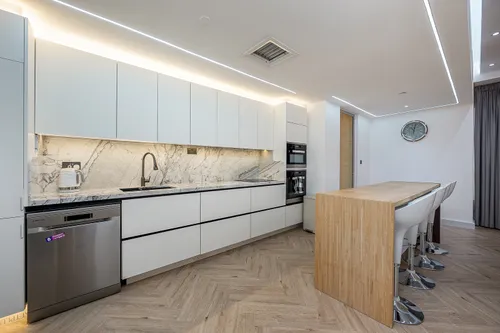 2 Bedrooms Apartment in Bahar 1