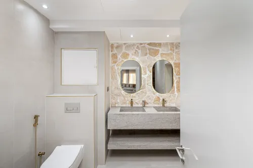 2 Bedrooms Apartment in Bahar 1