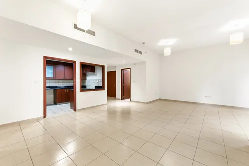 3 Bedrooms Apartment in Sadaf 5