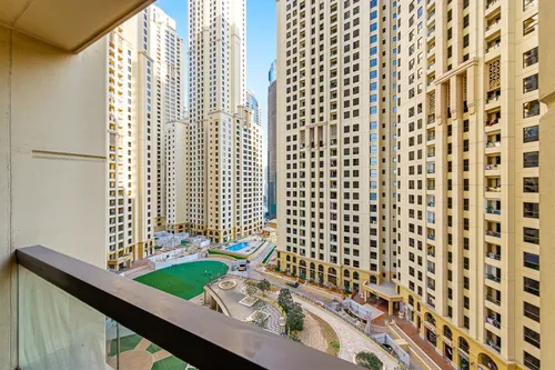 3 Bedrooms Apartment in Sadaf 5