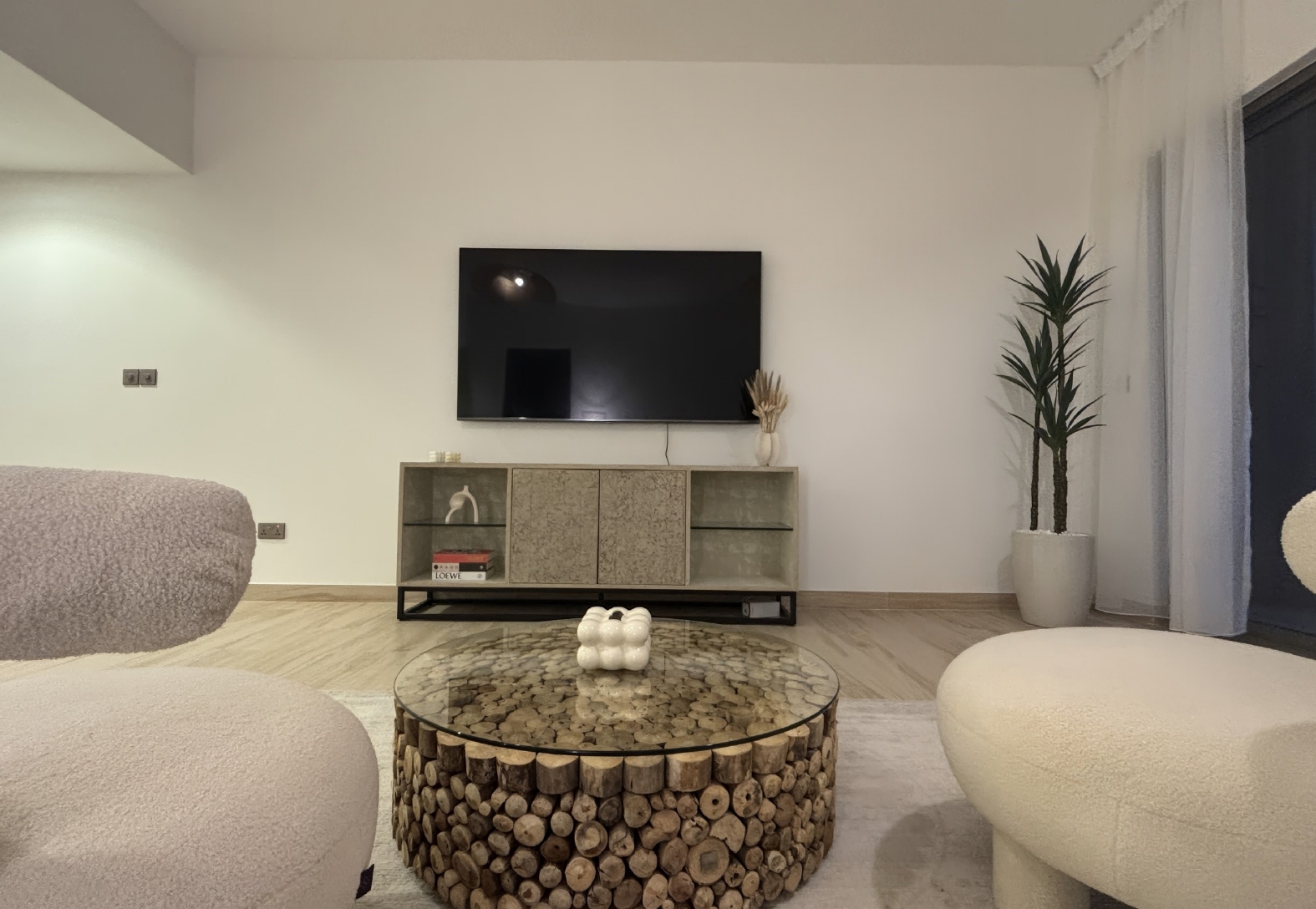 1 Bedroom Apartment in Shams 1