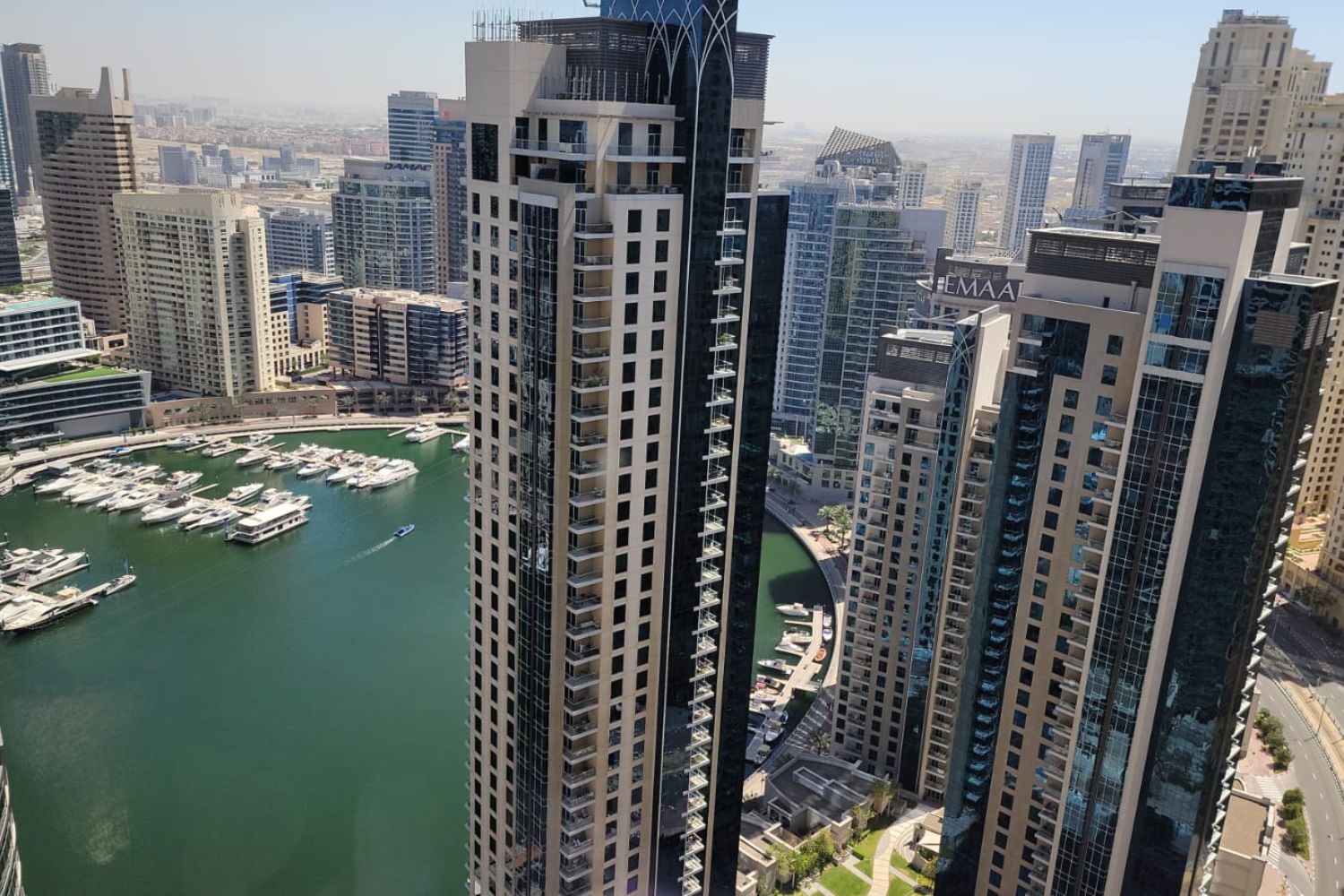 2 Bedrooms Apartment in Rimal 1