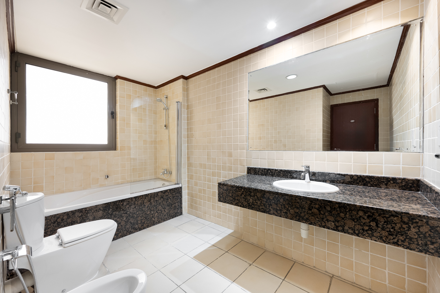 4 Bedrooms Apartment in Sadaf 2