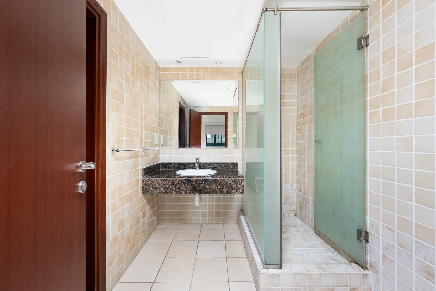 4 Bedrooms Apartment in Sadaf 2