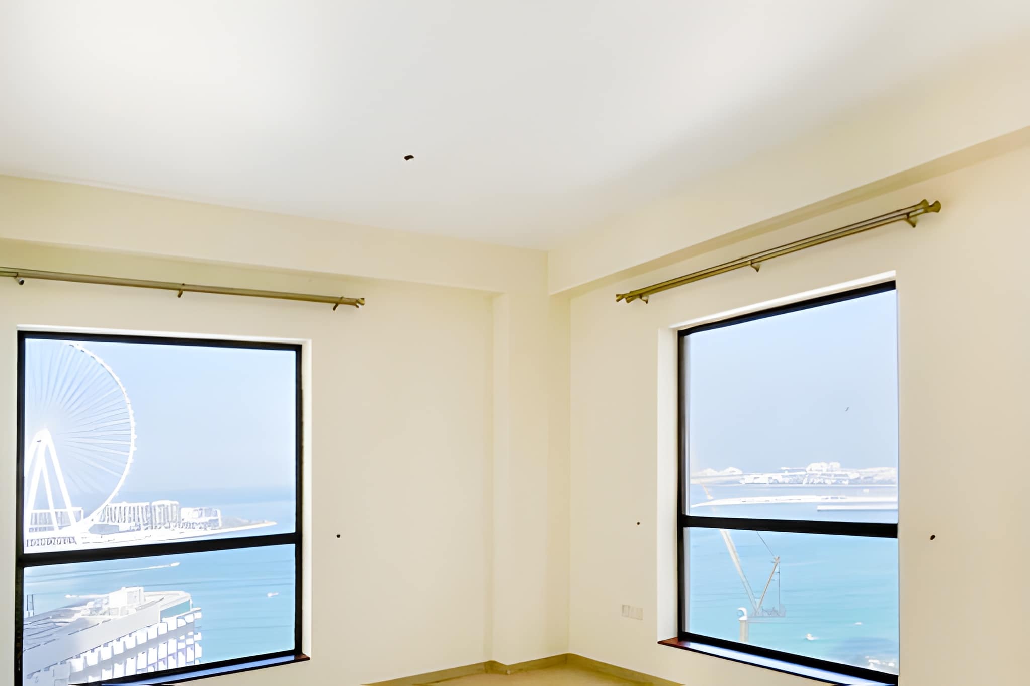 2 Bedrooms Apartment in Bahar 4